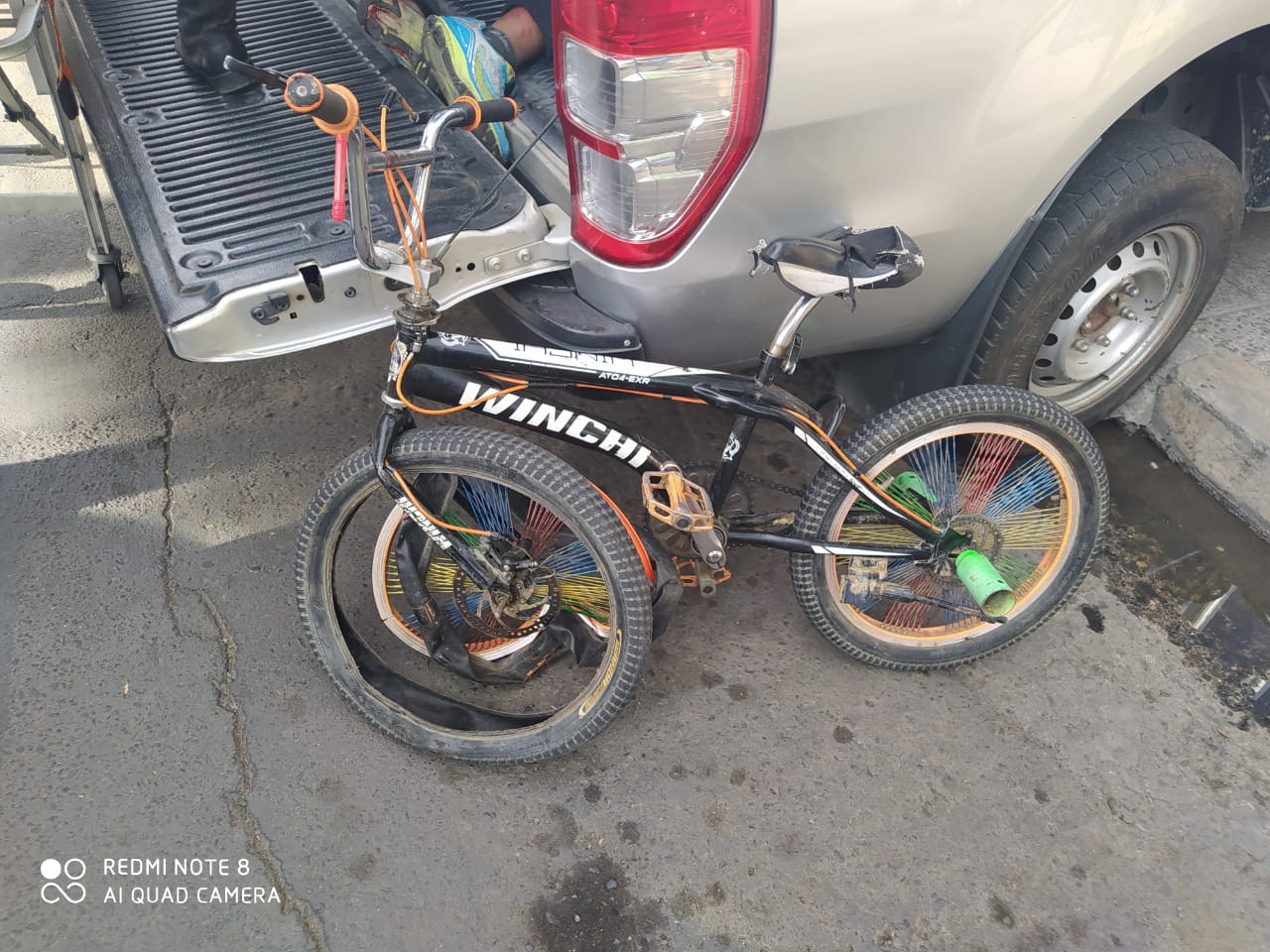 Fallaron los frenos de la bicicleta la Polic a maneja dos