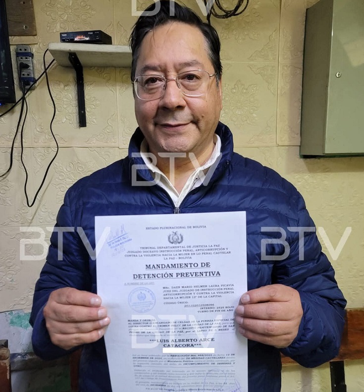 Expresidente de Bolivia, Luis Arce, pasa sus primeras noches en prisión por caso Fondo Indígena