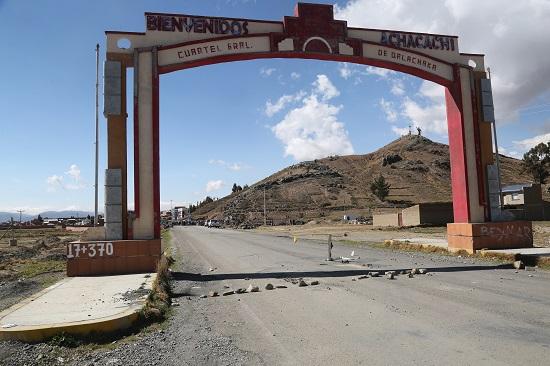 Achacachi Escasez de productos y corte de gas domiciliario ponen en