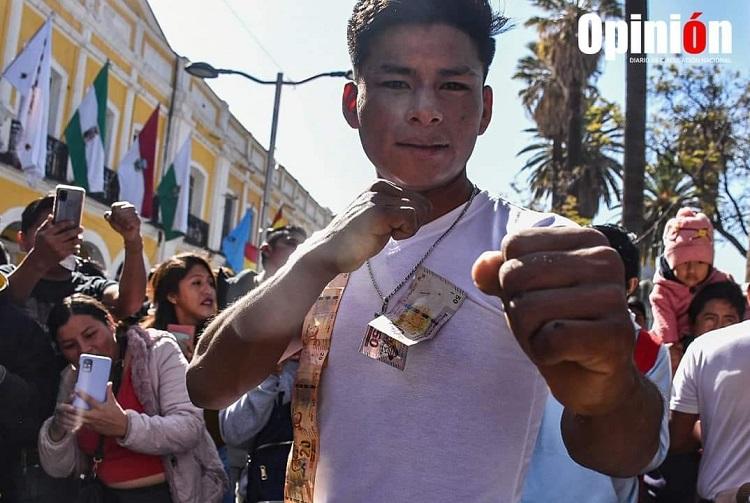 El campeón del Tatanakuy peruano, el potosino Maju Rioja, llega a ...