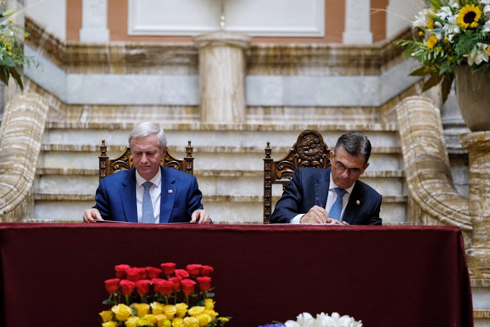 Seguridad e integración fronteriza destacan en la declaración conjunta de los presidentes Paz y Kast