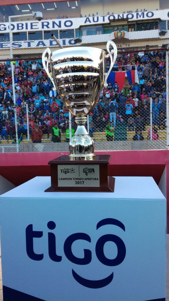 ¡Llegó la 21! Bolívar es el campeón de la Liga boliviana Urgentebo